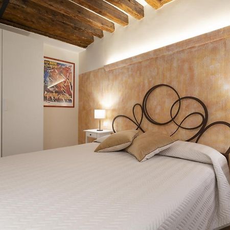 Rialto Sant'Aponal Prestige By Wonderful Italy Apartman Velence Kültér fotó