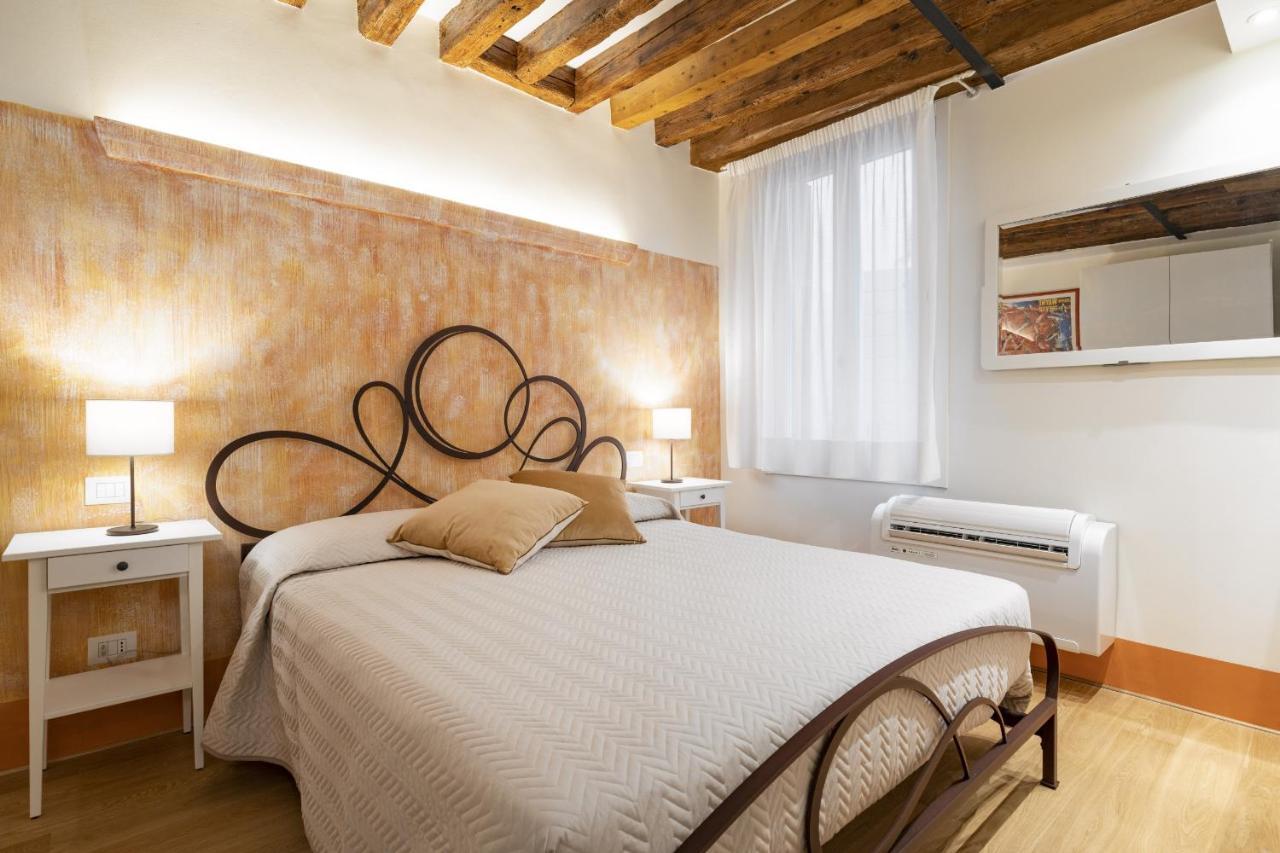 Rialto Sant'Aponal Prestige By Wonderful Italy Apartman Velence Kültér fotó